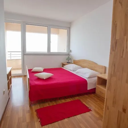 Apartament Apartment Mimice *